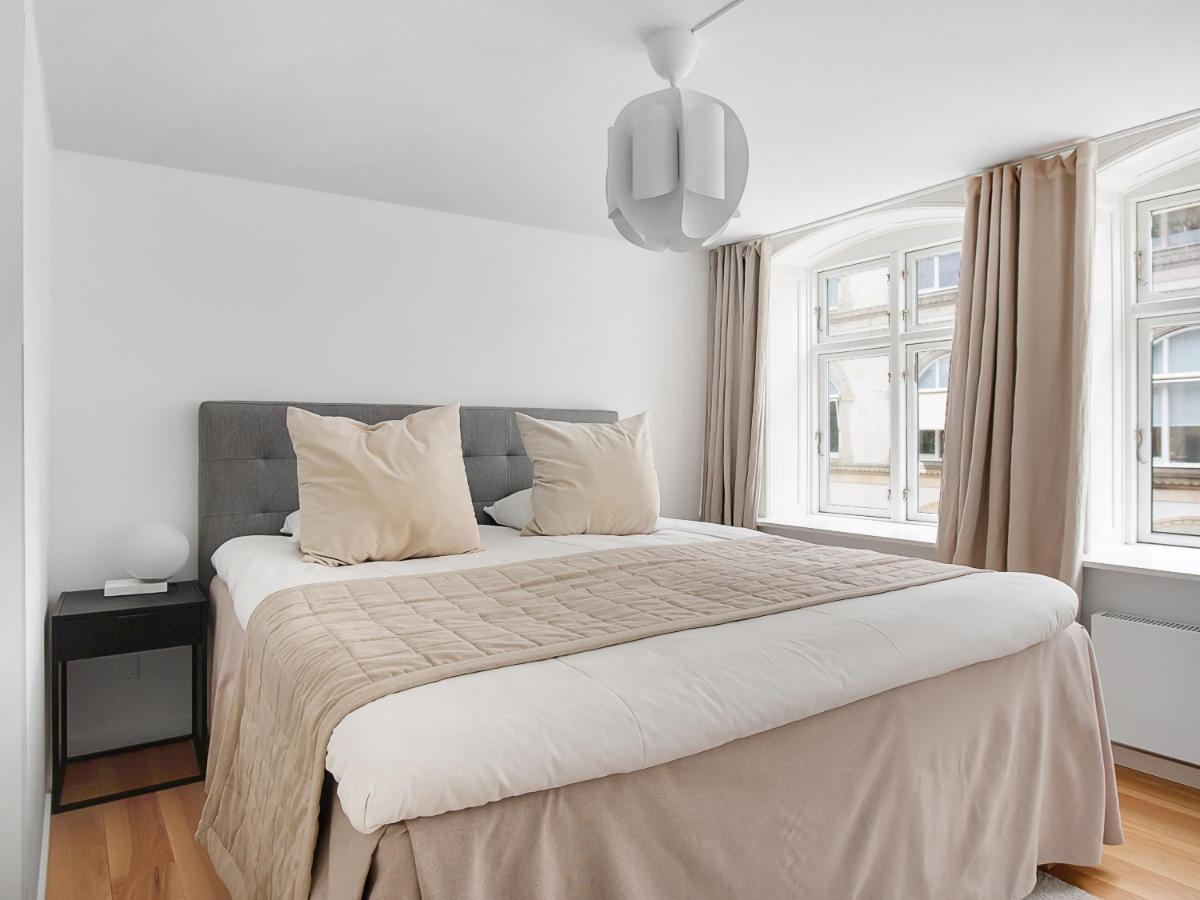 Sanders Regent - Endearing One-Bedroom Apartment Near Central Square コペンハーゲン エクステリア 写真